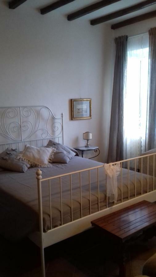 Le Coste Bed and Breakfast Veroli Eksteriør billede