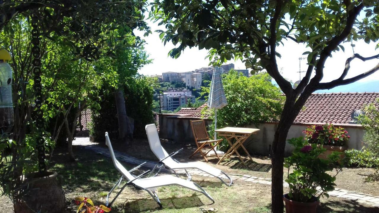 Le Coste Bed and Breakfast Veroli Eksteriør billede